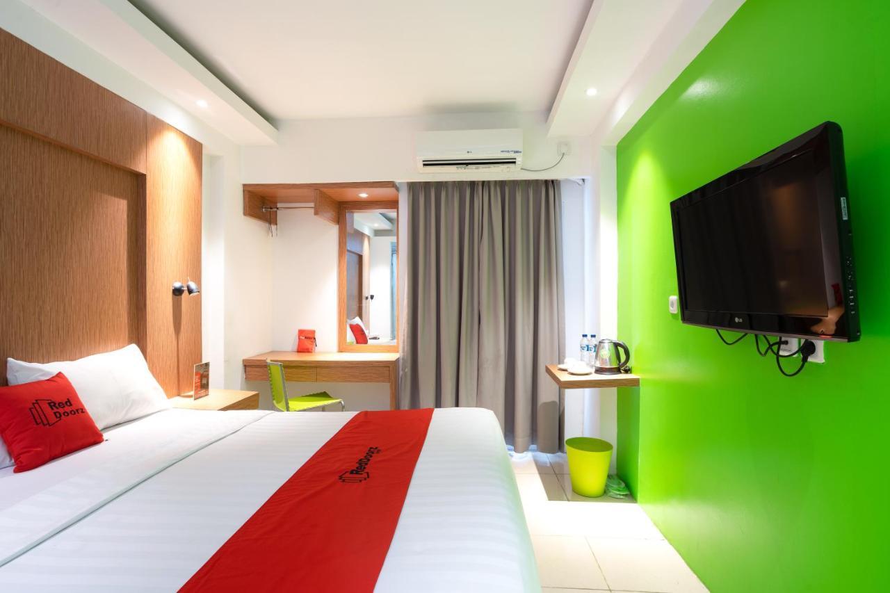 Reddoorz Apartment At Bogor Valley Eksteriør billede