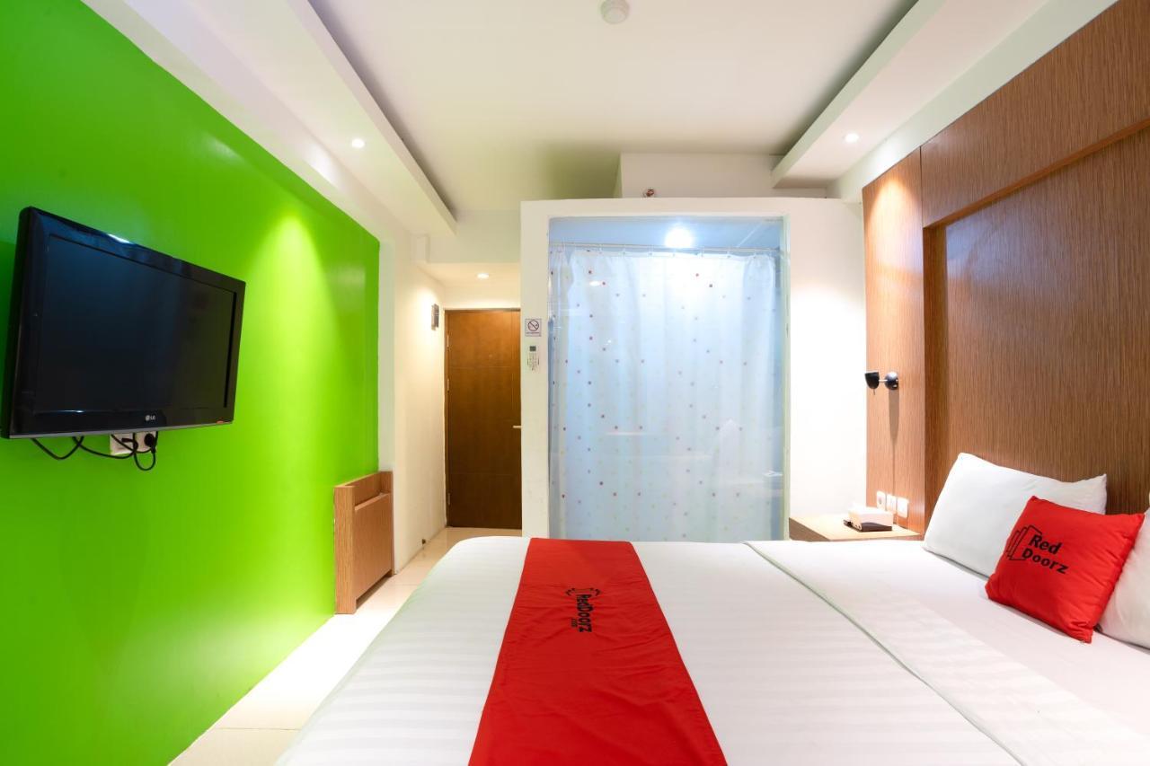 Reddoorz Apartment At Bogor Valley Eksteriør billede